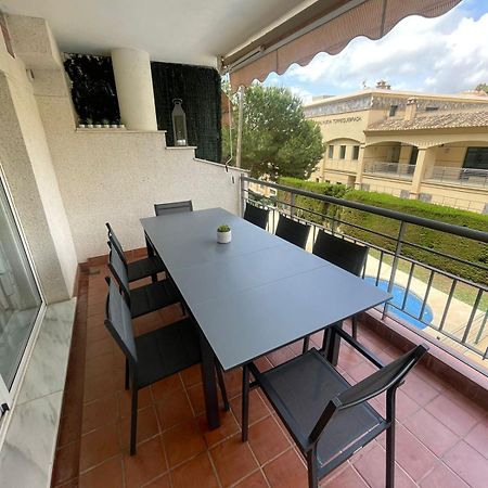 Amazing Apartment For Families Up To 6 Persons เบนัลมาเดนา ภายนอก รูปภาพ