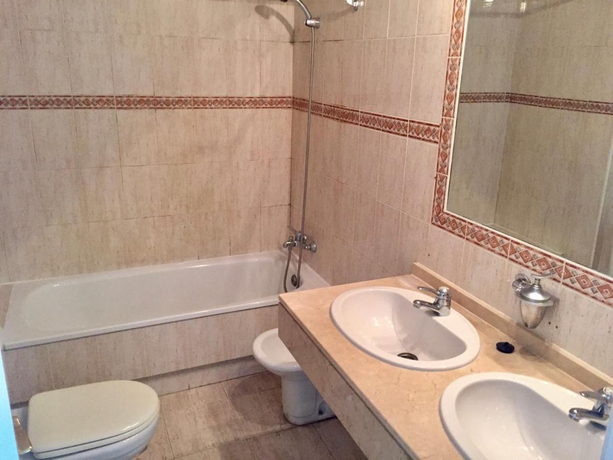 Amazing Apartment For Families Up To 6 Persons เบนัลมาเดนา ภายนอก รูปภาพ